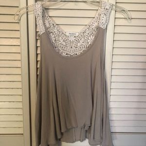 Promesa Beige & Lace Top